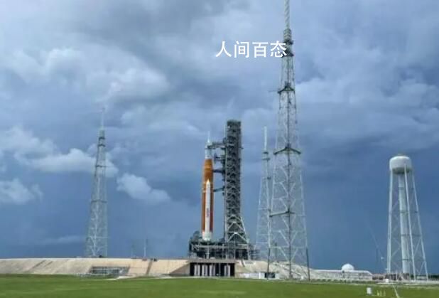 美国宇航局再次推迟发射登月火箭 为什么一再推迟