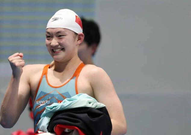 李冰洁超短池世界纪录夺冠