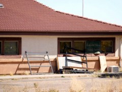 美国一殡仪馆积压近200具遗体未火化 欺诈与虐待罪行曝光